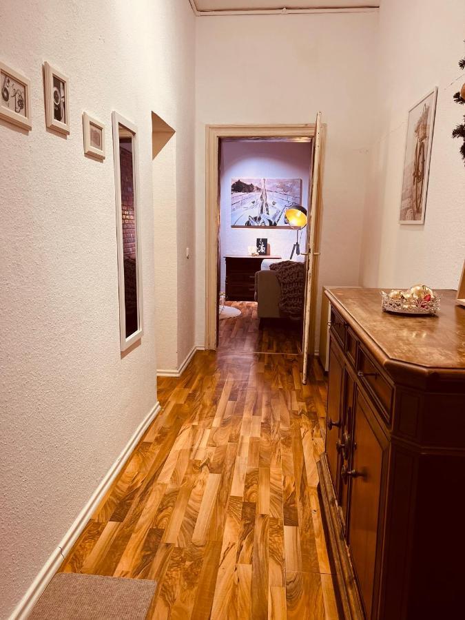 Charmante Ferienwohnung In Dresden Striesen - Frau Pie Appartement Esterno foto